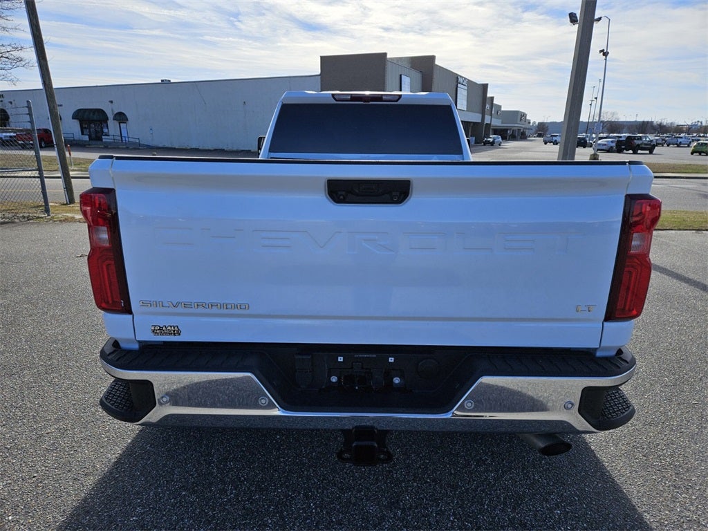 2025 Chevrolet Silverado 3500HD 4WD Crew Cab Long Bed LT