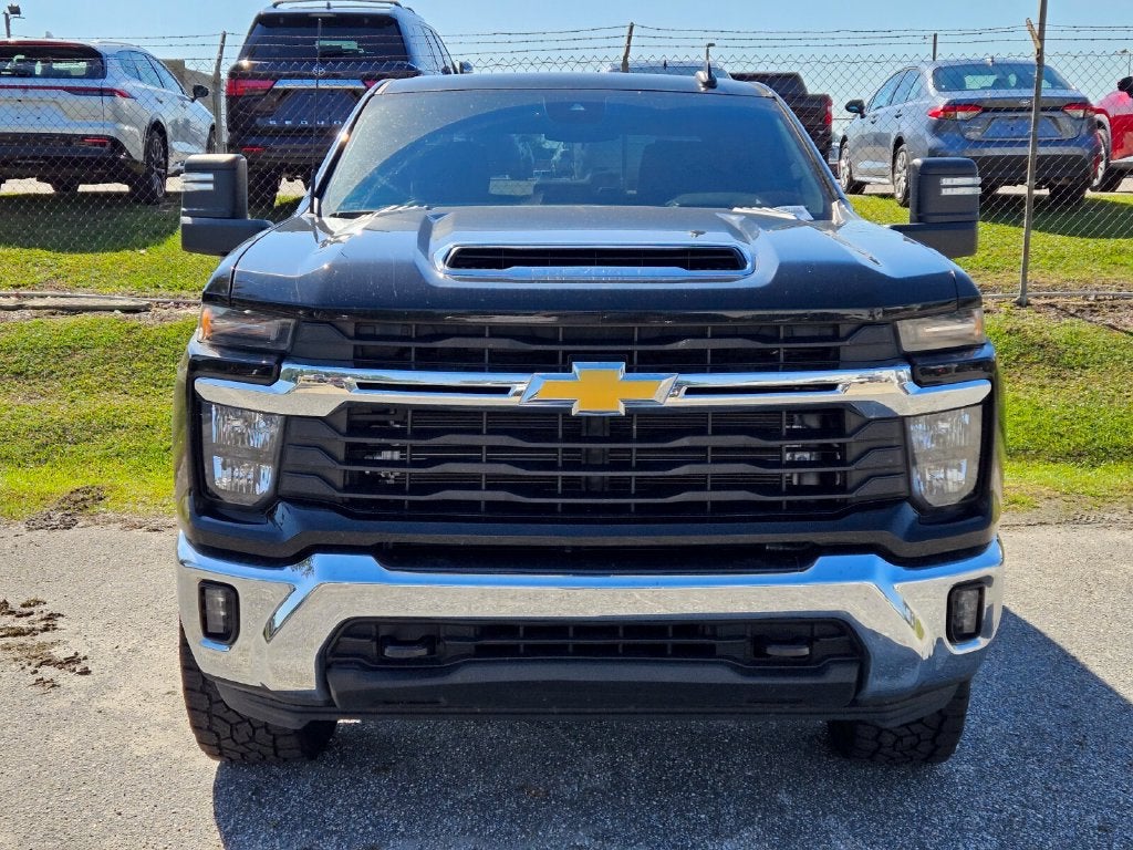 2024 Chevrolet Silverado 2500HD 4WD Crew Cab Standard Bed LT