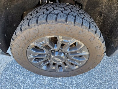 2024 Chevrolet Silverado 2500HD 4WD Crew Cab Standard Bed LT