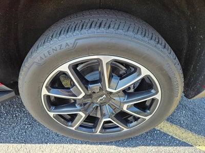 2025 Chevrolet Tahoe 4WD RST