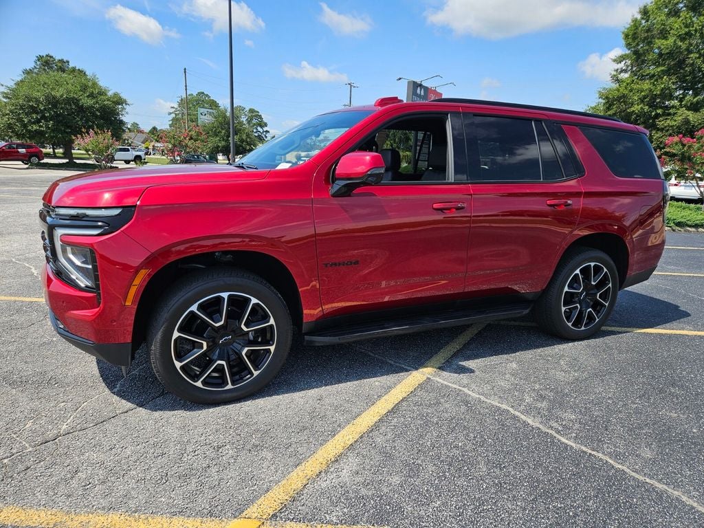 2025 Chevrolet Tahoe 4WD RST