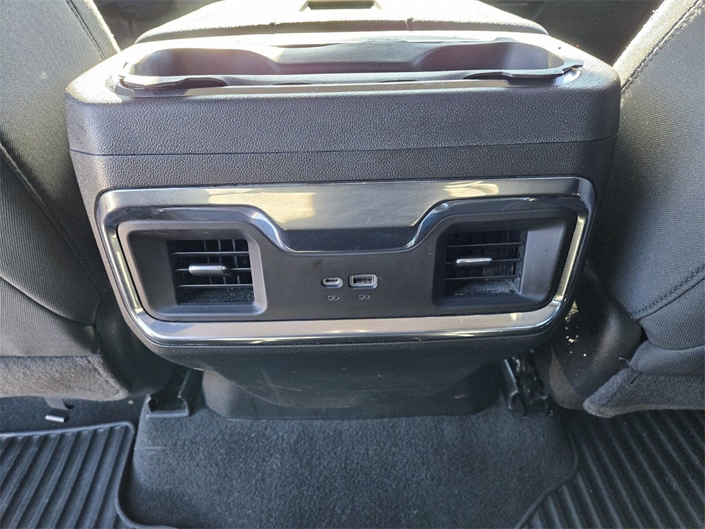 2022 GMC Sierra 1500 4WD Crew Cab Short Box Elevation