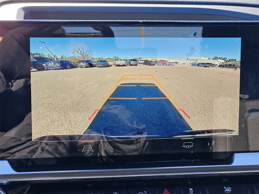 2022 GMC Sierra 1500 4WD Crew Cab Short Box Elevation