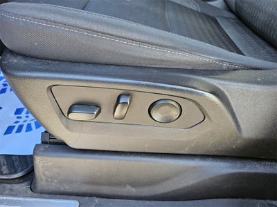 2022 GMC Sierra 1500 4WD Crew Cab Short Box Elevation