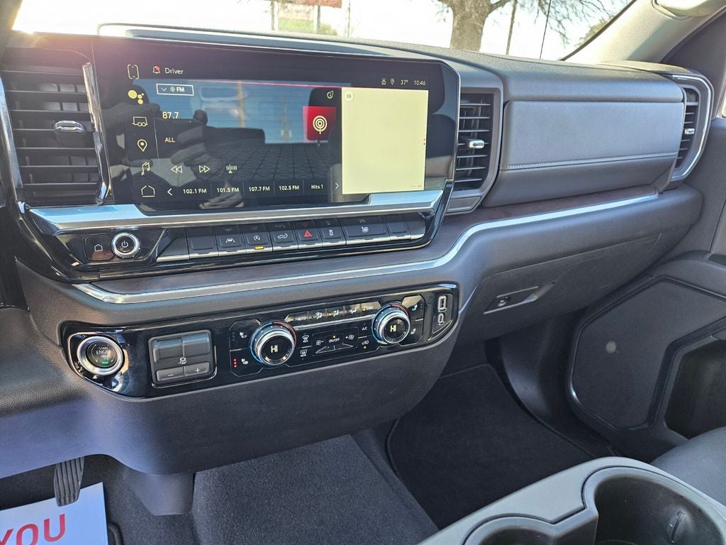 2025 GMC Sierra 1500 4WD Crew Cab Short Box SLT