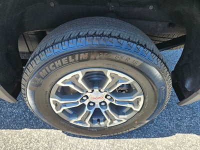 2025 GMC Sierra 1500 4WD Crew Cab Short Box SLT