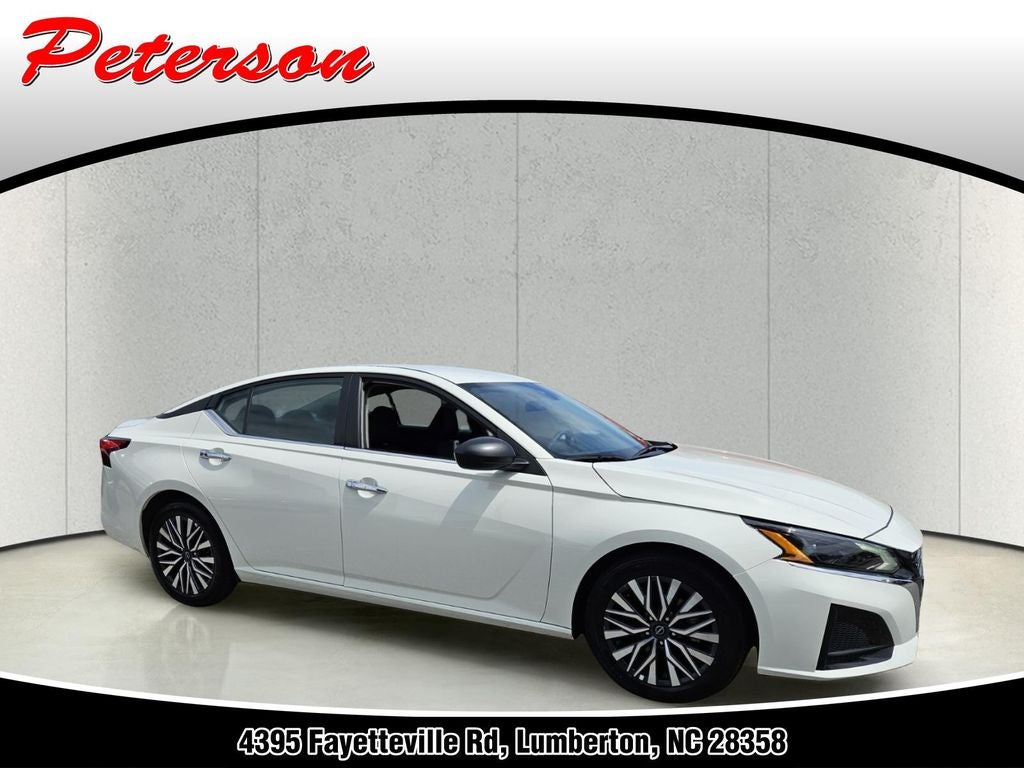2025 Nissan Altima SV FWD