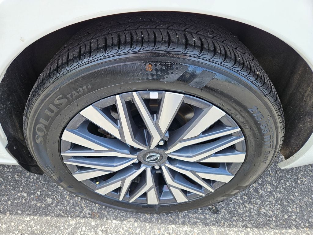 2025 Nissan Altima SV FWD