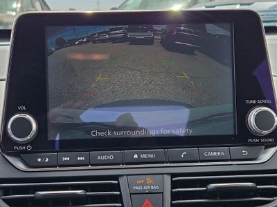 2025 Nissan Altima SV FWD