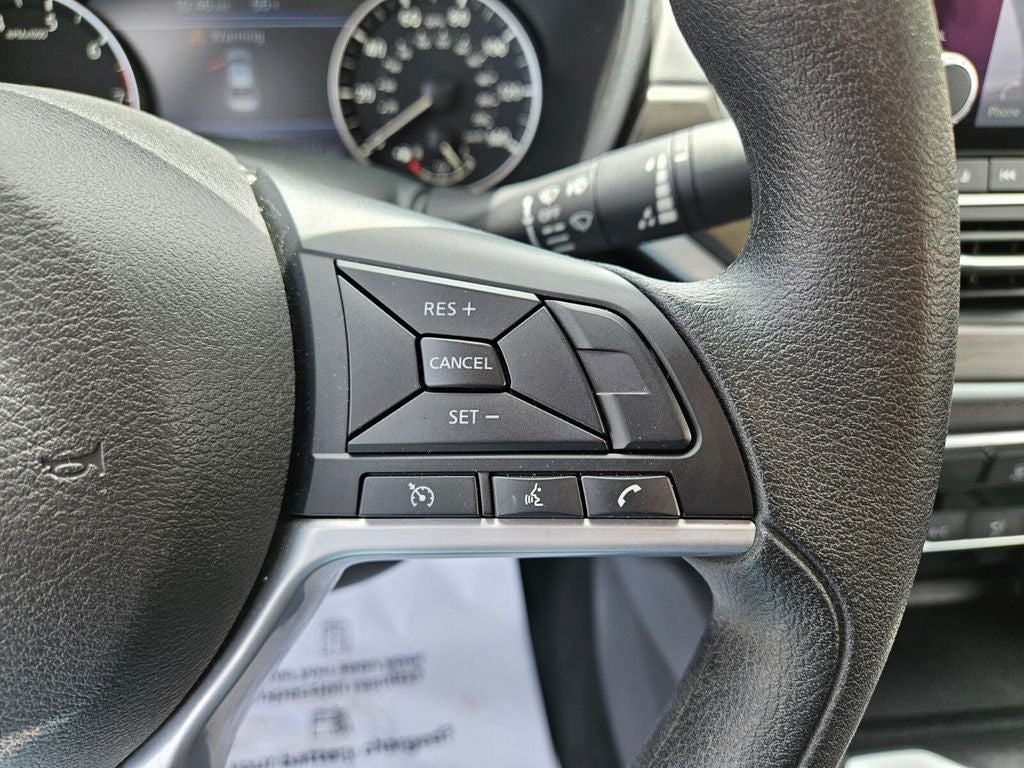 2025 Nissan Altima SV FWD