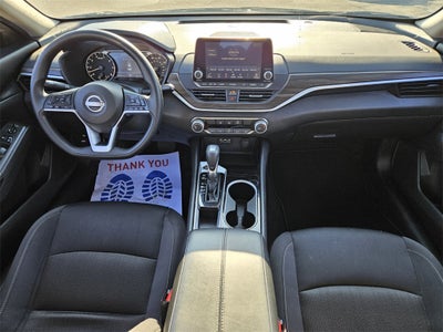 2024 Nissan Altima SV FWD