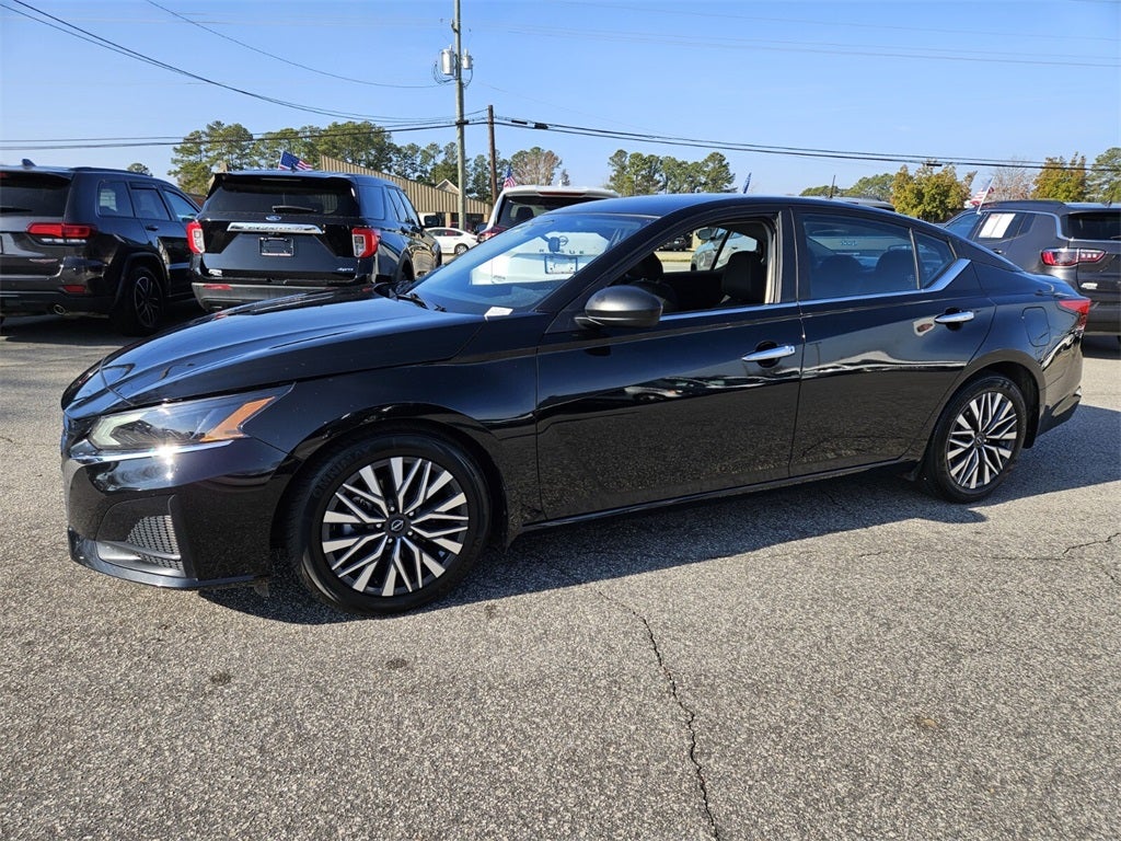 2024 Nissan Altima SV FWD