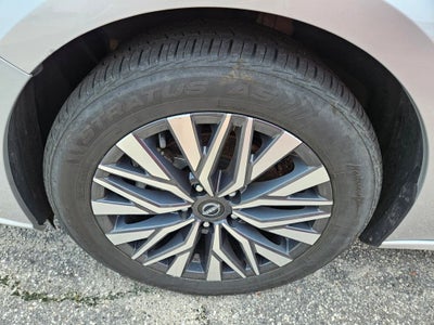 2024 Nissan Altima SV FWD