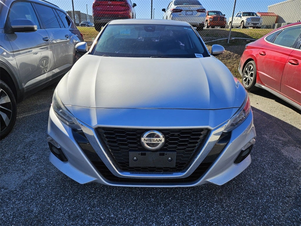 2020 Nissan Altima SL FWD