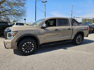 2023 Nissan TITAN PRO-4X