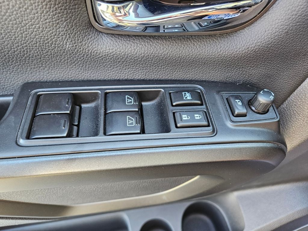 2023 Nissan TITAN PRO-4X