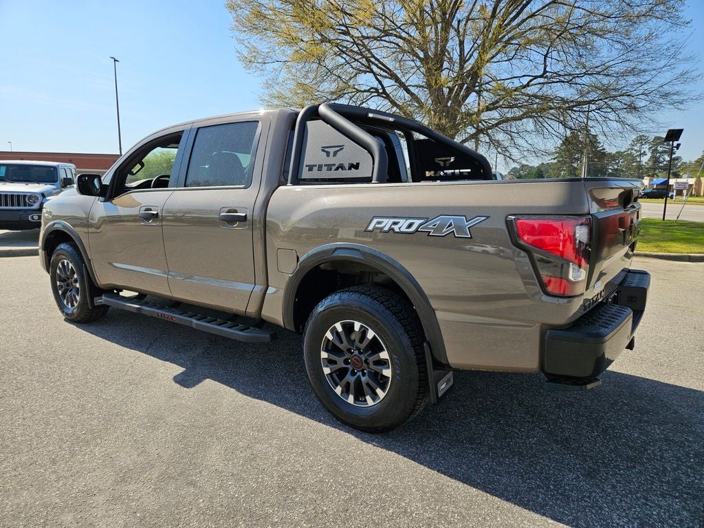 2023 Nissan TITAN PRO-4X