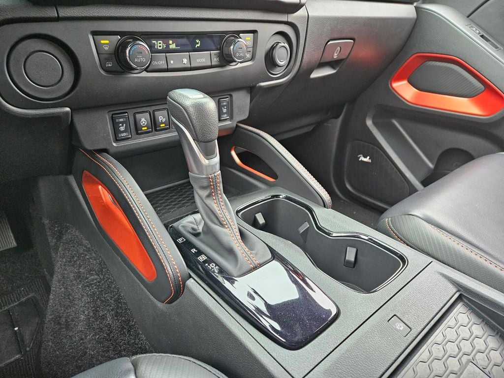 2025 Nissan Frontier Crew Cab PRO-X 4x2