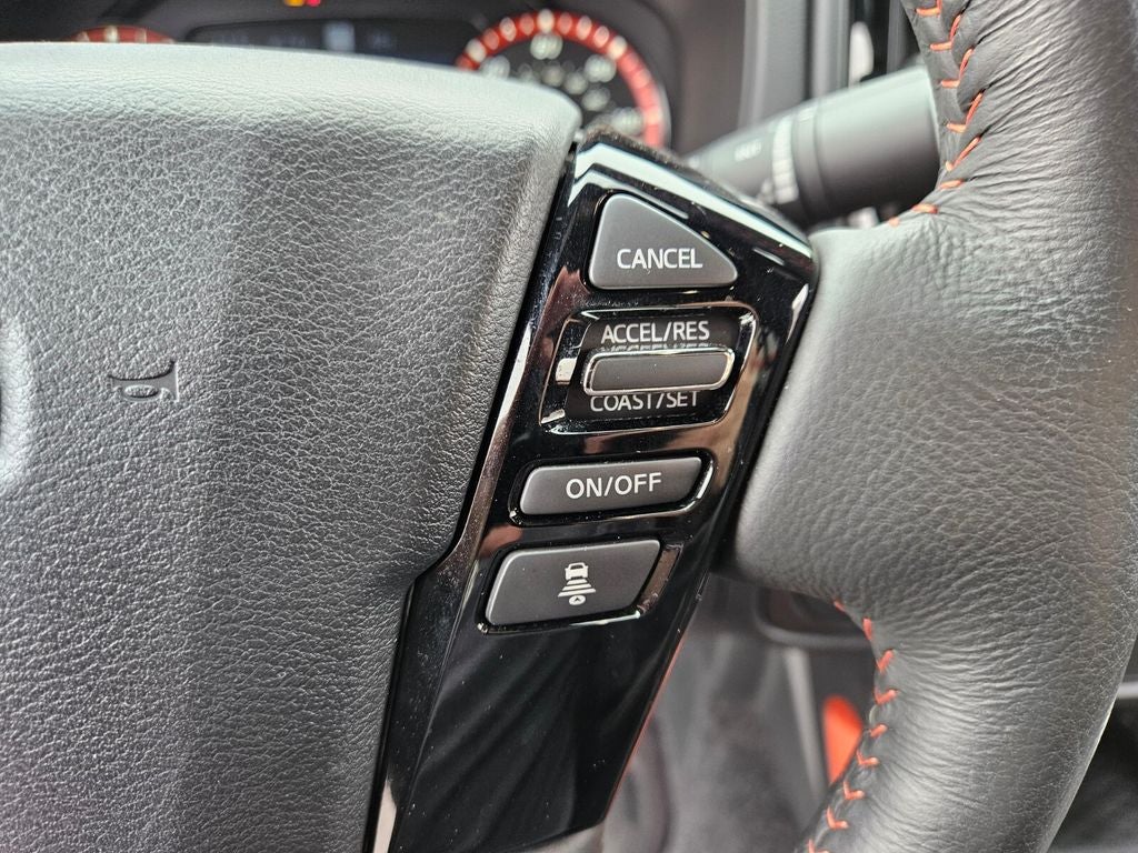 2025 Nissan Frontier Crew Cab PRO-X 4x2