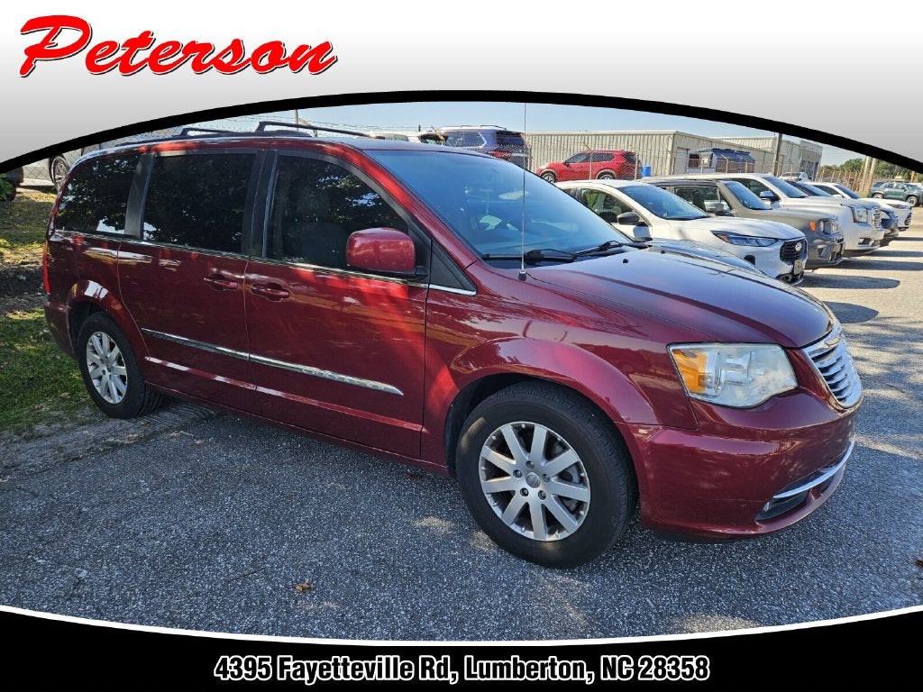 2016 Chrysler Town & Country Touring