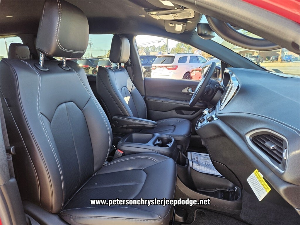 2026 Chrysler Pacifica PACIFICA SELECT