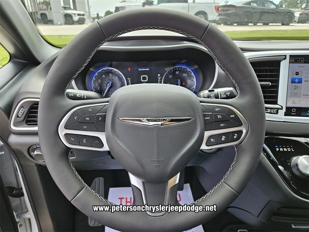 2026 Chrysler Voyager VOYAGER LX