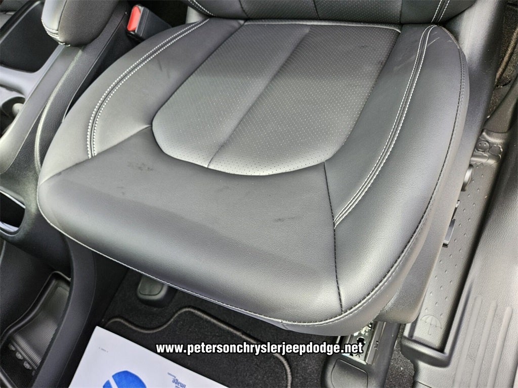 2026 Chrysler Voyager VOYAGER LX