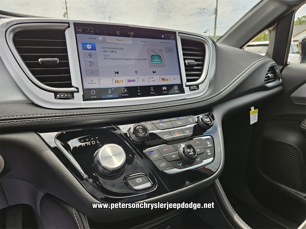 2026 Chrysler Pacifica PACIFICA LIMITED AWD