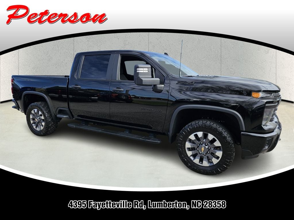2024 Chevrolet Silverado 2500HD 4WD Crew Cab Standard Bed Custom