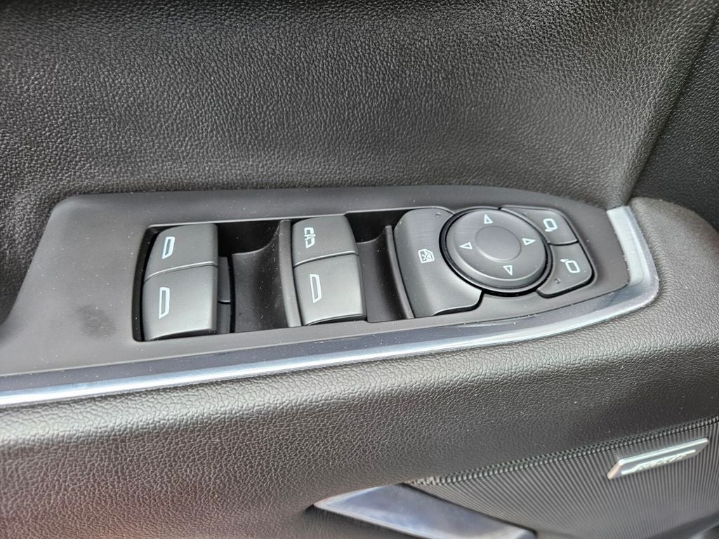 2023 Chevrolet Silverado 1500 4WD Crew Cab Short Bed RST