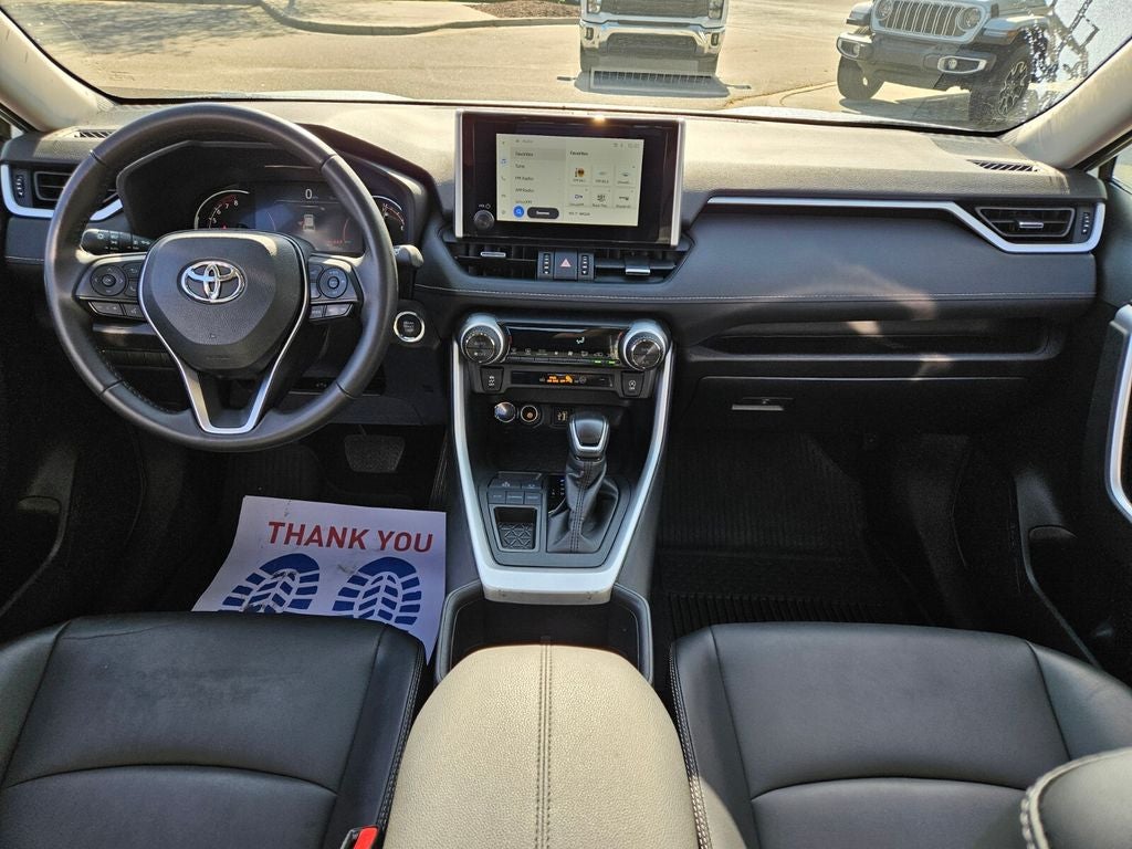 2025 Toyota RAV4 XLE Premium