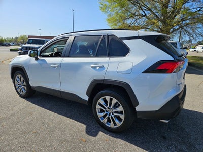 2025 Toyota RAV4 XLE Premium