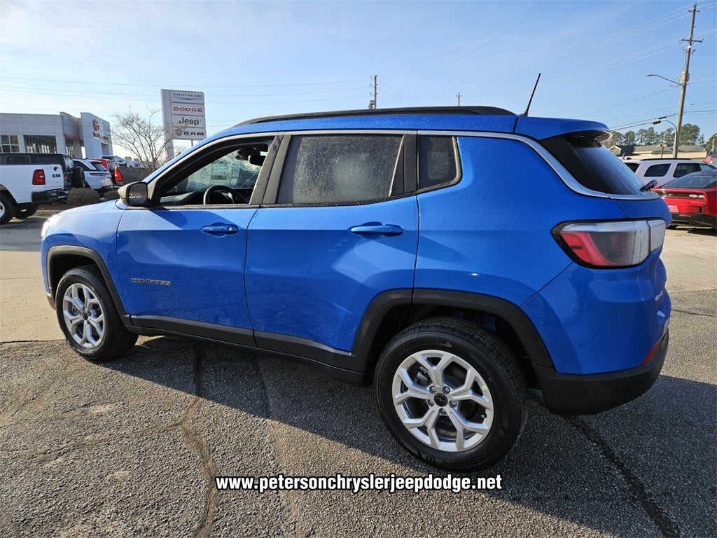 2026 Jeep Compass COMPASS LATITUDE 4X4