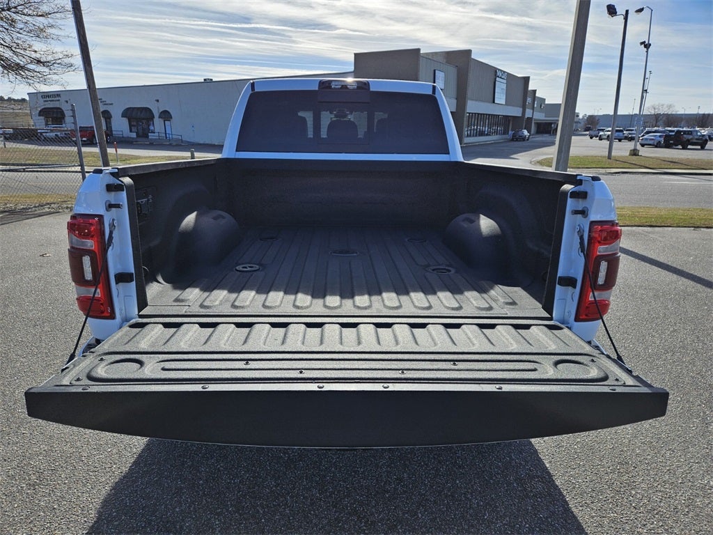 2022 RAM 3500 Limited Longhorn Mega Cab 4x4 6'4' Box