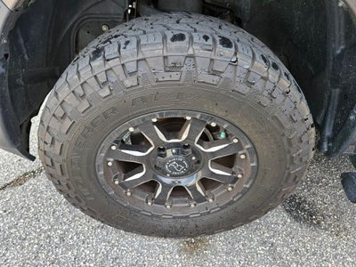 2021 RAM 1500 Classic Tradesman Crew Cab 4x4 5'7' Box
