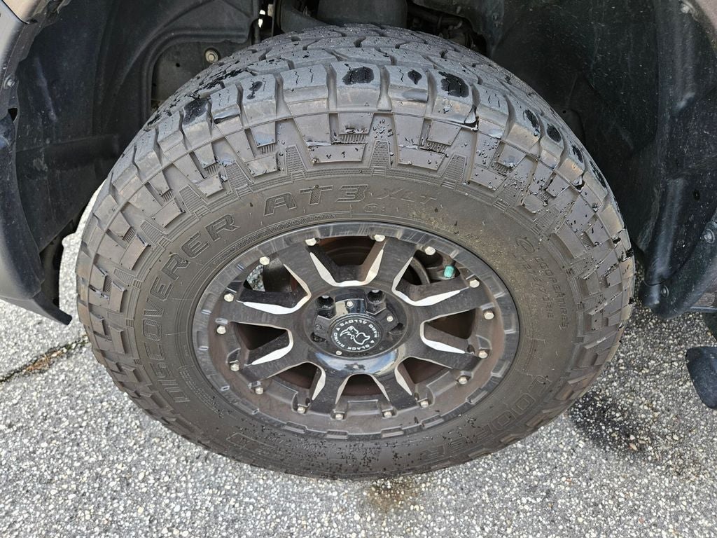 2021 RAM 1500 Classic Tradesman Crew Cab 4x4 5'7' Box