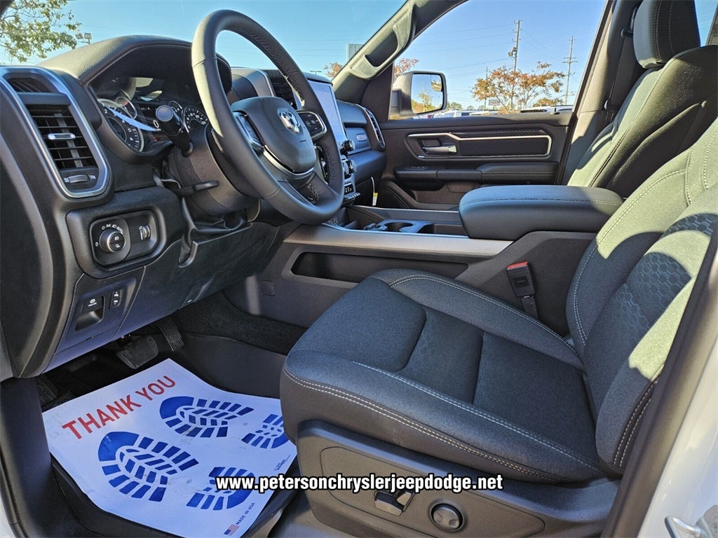 2026 RAM Ram 1500 RAM 1500 LONE STAR CREW CAB 4X2 5'7' BOX