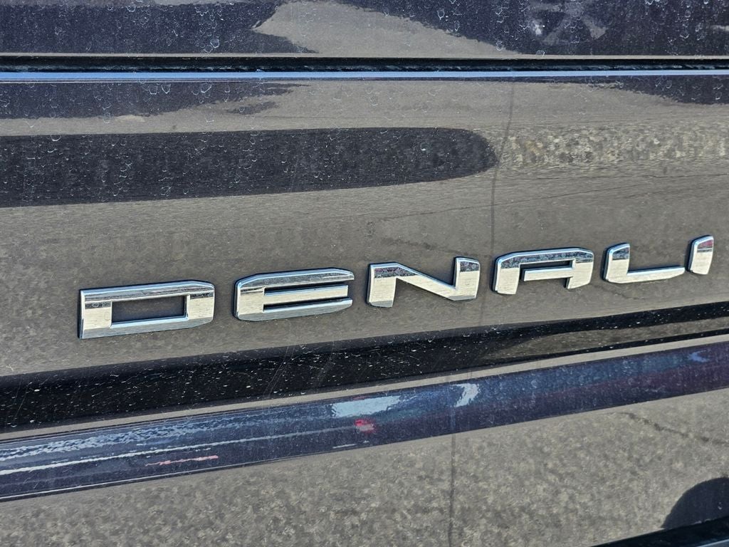 2023 GMC Sierra 1500 4WD Crew Cab Short Box Denali