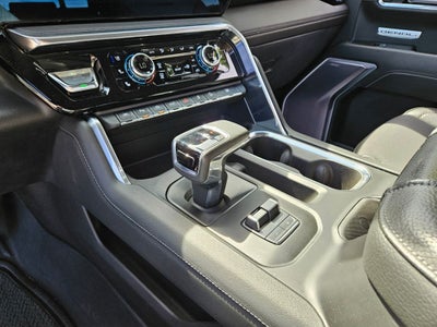 2023 GMC Sierra 1500 4WD Crew Cab Short Box Denali