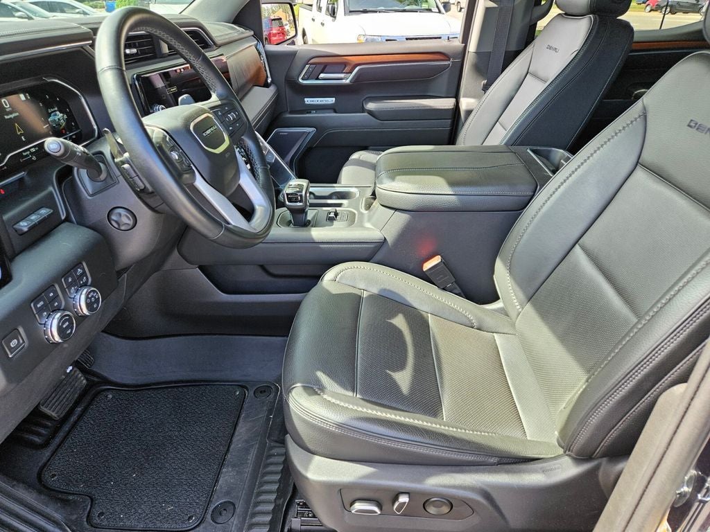 2023 GMC Sierra 1500 4WD Crew Cab Short Box Denali