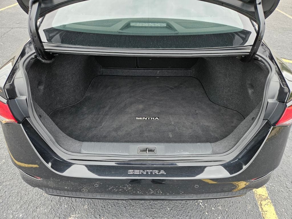 2024 Nissan Sentra SV Xtronic CVT