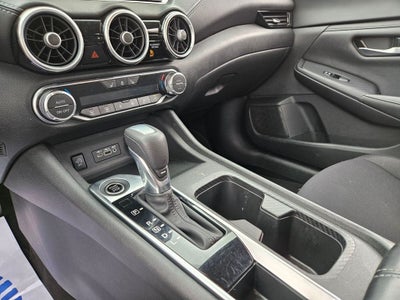 2024 Nissan Sentra SV Xtronic CVT