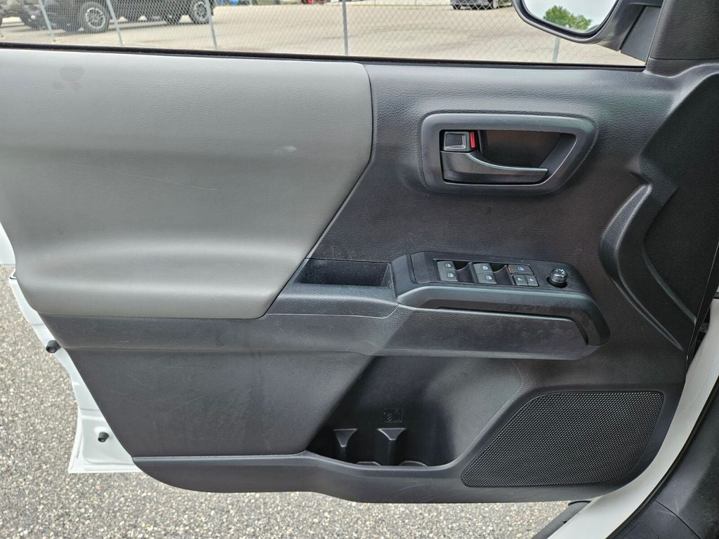 2022 Toyota Tacoma SR V6