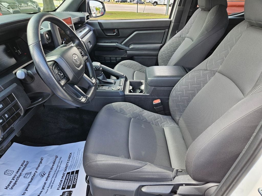 2025 Toyota Tacoma SR5