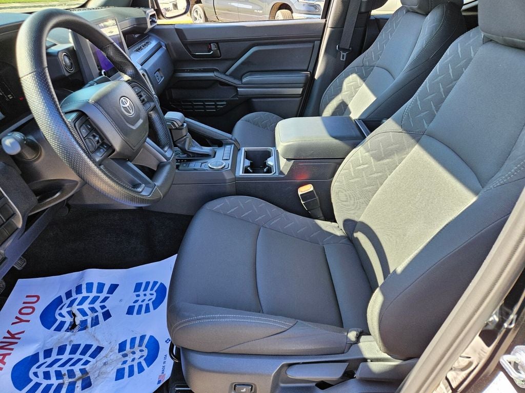 2025 Toyota Tacoma SR5