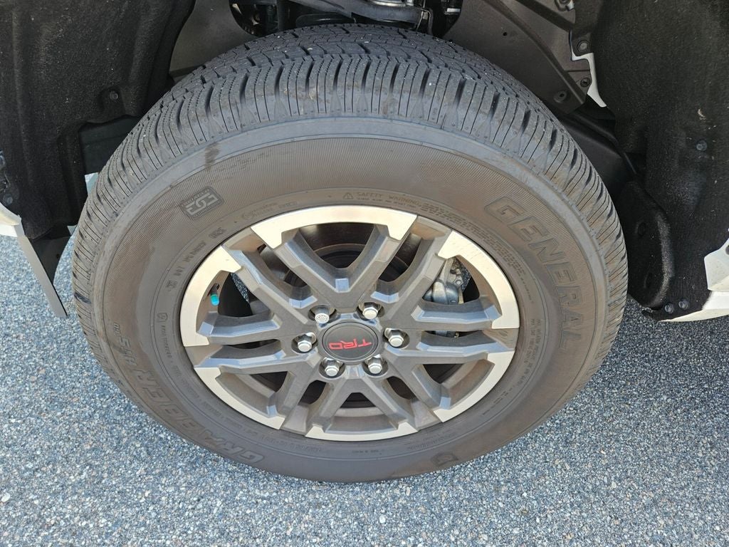 2025 Toyota Tacoma Hybrid TRD Sport 4WD