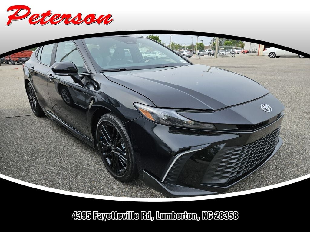 2025 Toyota Camry SE