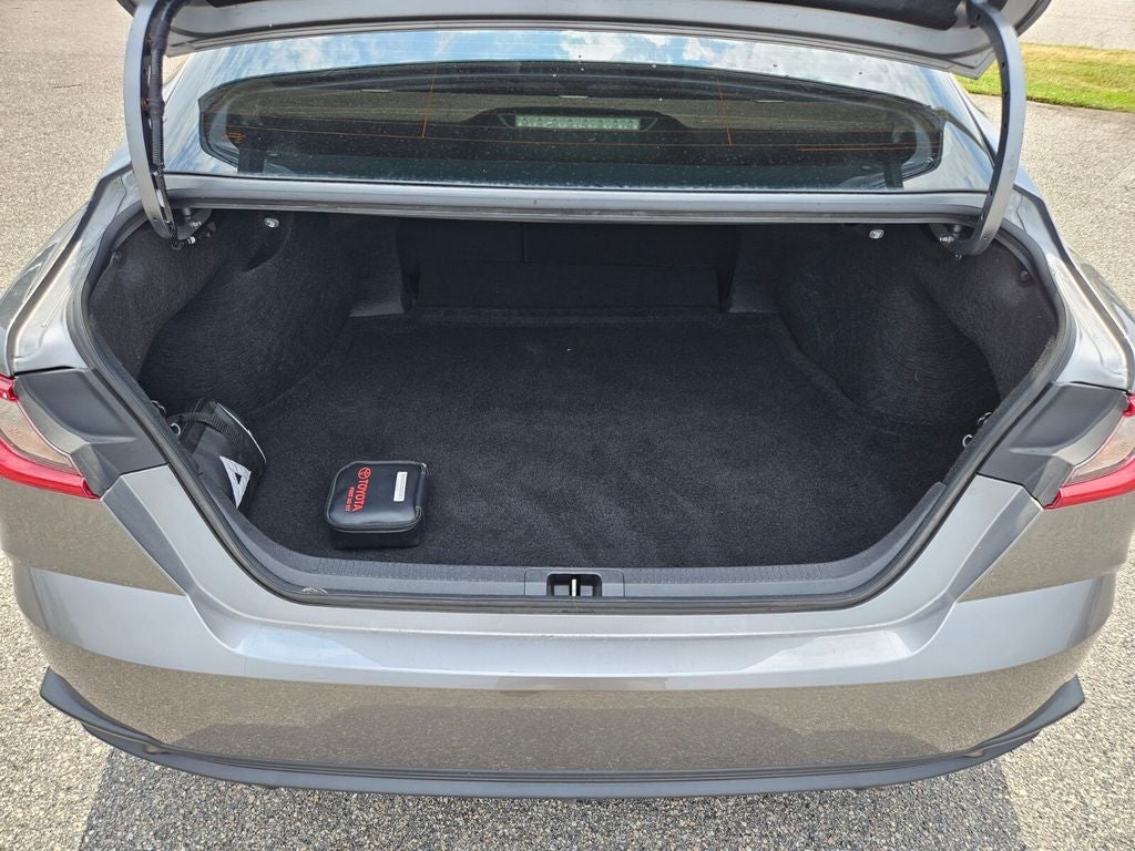 2025 Toyota Camry Base