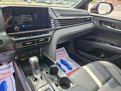 2025 Toyota Camry Base