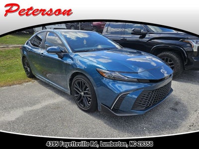 2025 Toyota Camry SE